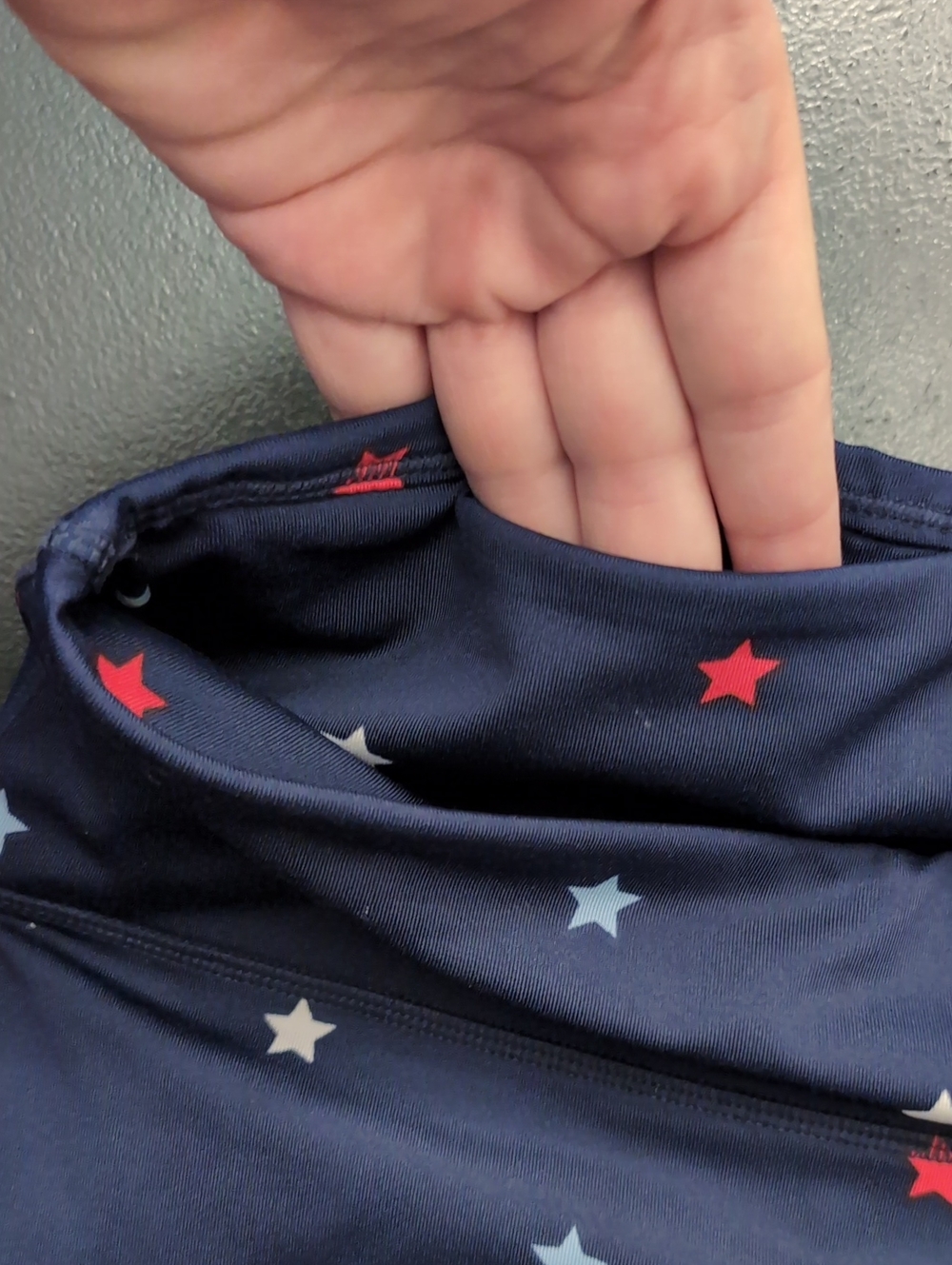 2X Crown & ivy Navy Leggings with Red, White, and Light Blue Stars - Picture 7 of 8